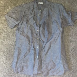 Uniqlo men’s small gray linen short sleeve button down with mandarin collar
